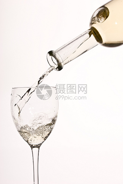 葡萄酒器皿流动酒精餐厅水晶面对者饮料瓶子玻璃雕花图片