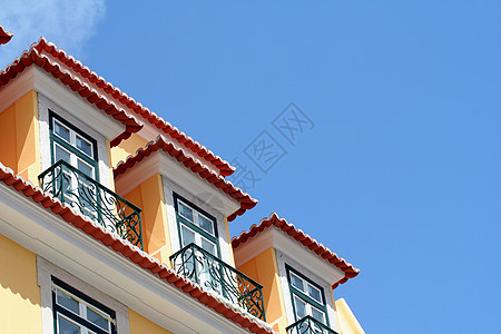 天空中的窗口房子建筑公寓住宅屋顶建筑学图片