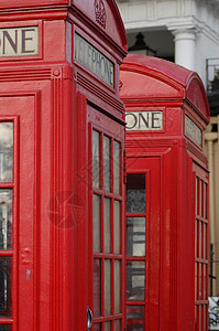 电话盒游客红色电话盒子图片