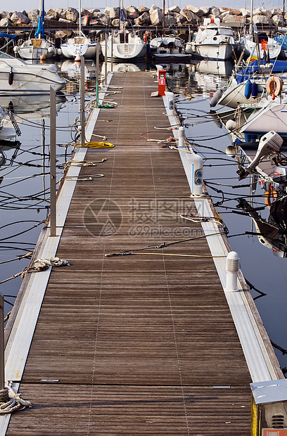码头娱乐奢华海岸绳索港口摩托艇甲板海洋游艇汽艇图片