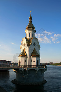 河上教堂上帝纪念碑景观天炉金子首都文化教会建筑历史图片