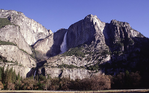约瑟米特悬崖游客世界遗产清流国家荒野红杉瀑布树林图片