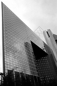 现代法国建筑结构玻璃砖公寓景观全球奢华窗户成就城市业务空间图片
