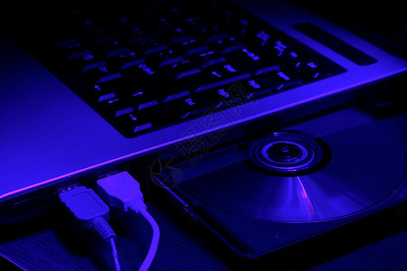 超紫外线中键盘图片