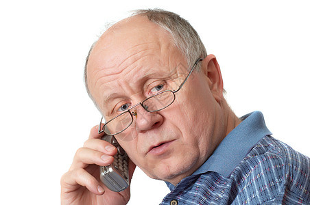 高级男子在电话上父亲白色祖父祖父母眼镜通信数字退休男人养老金图片