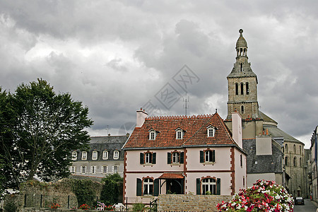 昆佩尔 古城有教堂的老地方图片