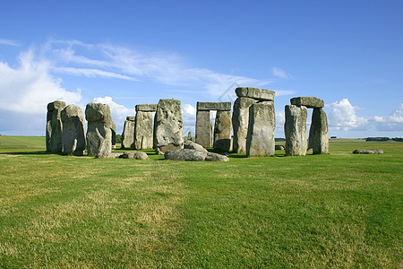 石柱纪念碑英语绿色地标宗教旅游王国天空岩石石头图片