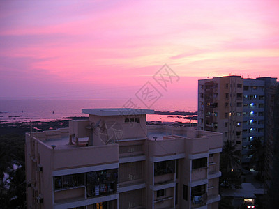 孟买日落紫色粉色城市大都市建筑房子天空图片