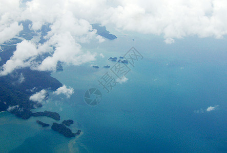 岛屿风景环境愿望飞行场景多云空气天空自由蓝色图片