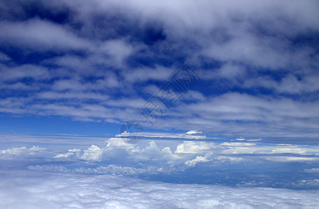 云风景气象天气环境蓝色飞行场景天空图片