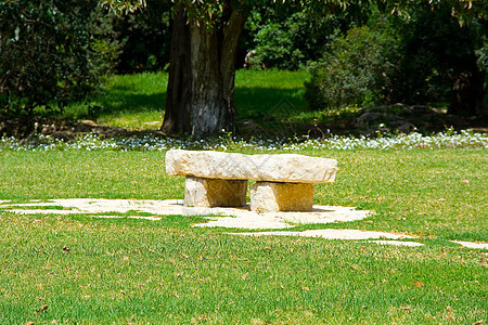 石头花园长椅图片