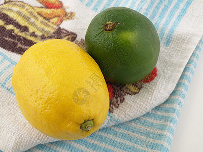 Lemon和Lime在克布上图片
