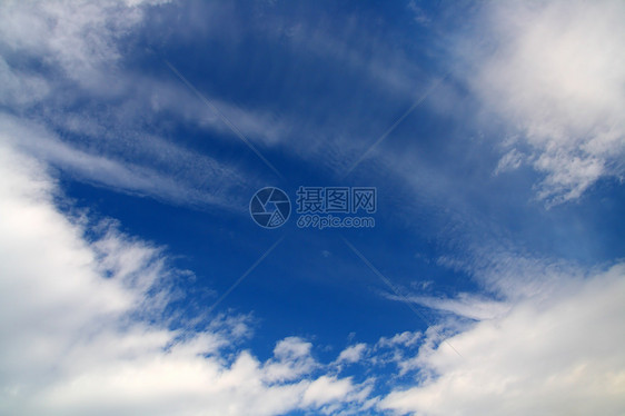 深蓝天空 云朵臭氧天气场景气象白色全景天空环境太阳风景图片