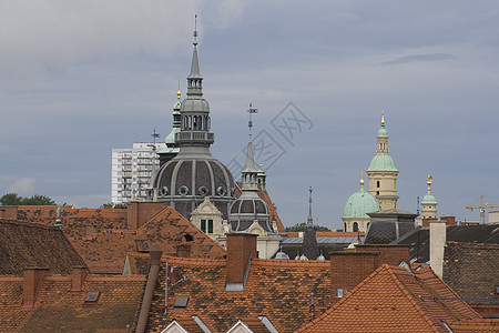 奥地利格拉茨的屋顶背景图片