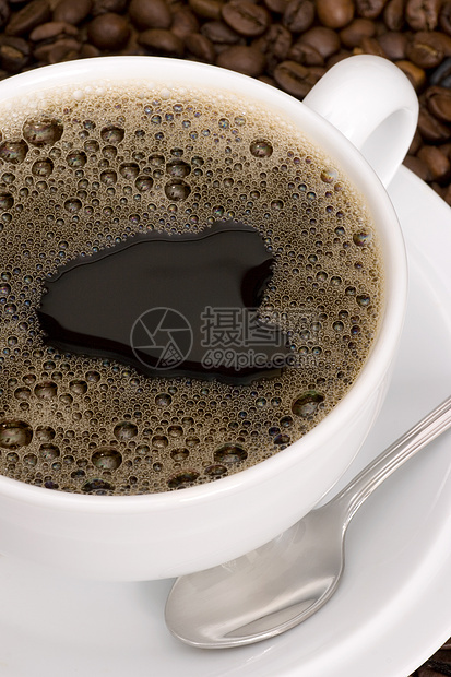 一杯新鲜黑咖啡图片