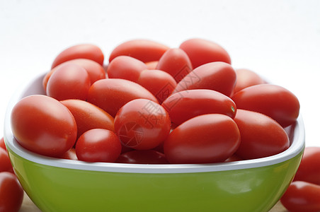 碗中的番茄背景图片