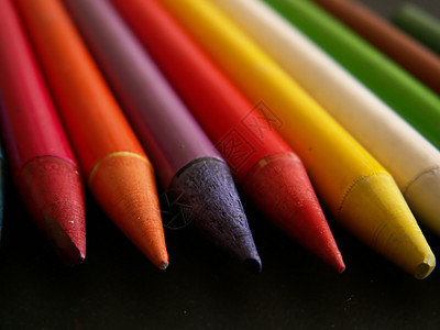 彩色铅笔橙子紫色棕色浅蓝色红色蓝色艺术绘画绿色黄色图片