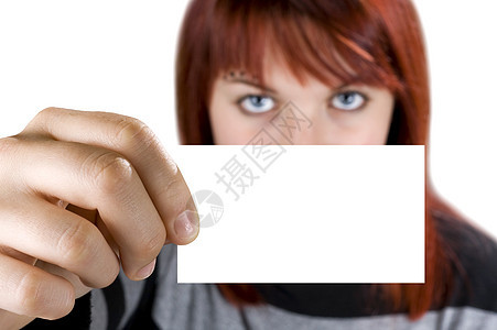 持有名片的女孩空白白色前景问候手指女性广告背景图片