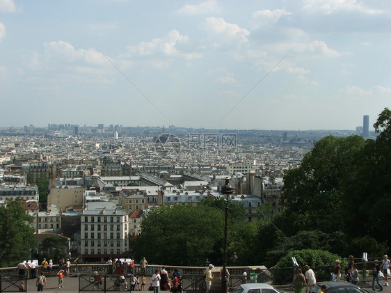 来自蒙马特的巴黎全景图片