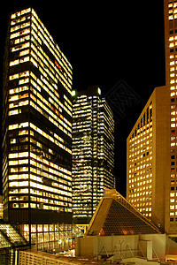 灯光点燃建筑学玻璃摩天大楼工作市中心办公室城市蓝色中心图片