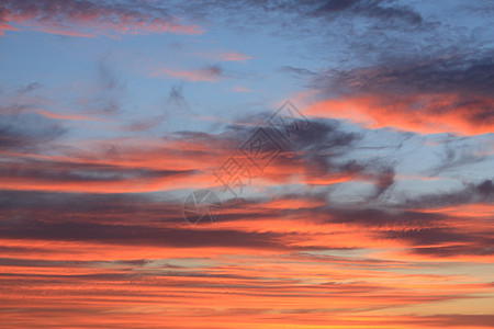 橙色云云天气紫色日落气氛红色蓝色橙子天空图片