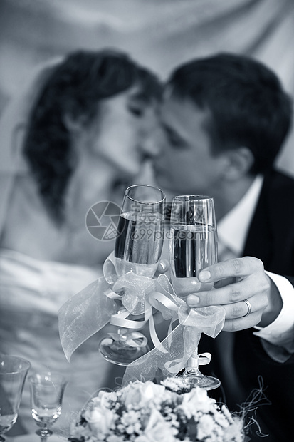 香槟杯婚礼玻璃奢华婚姻纪念日生活白色珠子周年图片