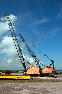 码头起重机交通血管货物天际石头职场太阳岩石船厂机器图片
