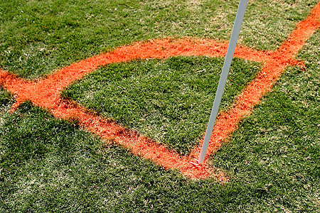 足球角草地绿色场地三角形旗帜地面运动白色游戏草皮图片
