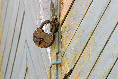 Rusty 锁锁海豹贮存木板锁孔栅栏图片