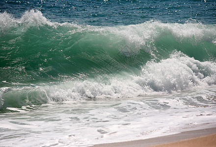 波浪崩溃海洋断路器海滩风暴海岸线天气海浪海岸蓝绿色冲浪图片