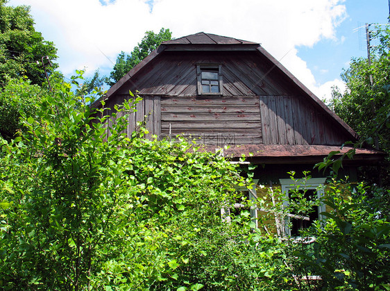 农村住房建筑学乡村庇护所栅栏花园小路木材建筑住宅村庄图片