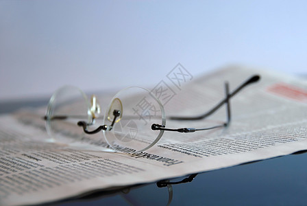 玻璃胶报纸打印反射知识世界镜子眼镜玻璃市场图片