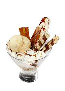 冰淇淋加焦糖香草奶油坚果甜点点缀糖浆管道合奏香气空气图片