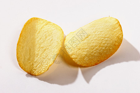 两个土豆薯片图片