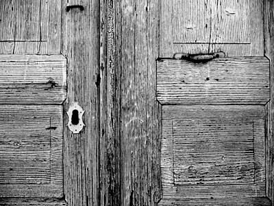 键基孔门锁粮食木头黑白风化图片