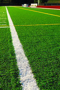 音轨和字段路面地面线条场地运动运动员课程竞争足球赛马场图片