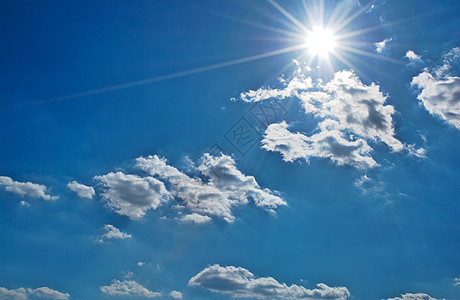 天空与太阳假期蓝色气象射线气氛紫外线宇宙日光晴天天气图片