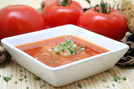 新鲜汤食物维生素蔬菜图片