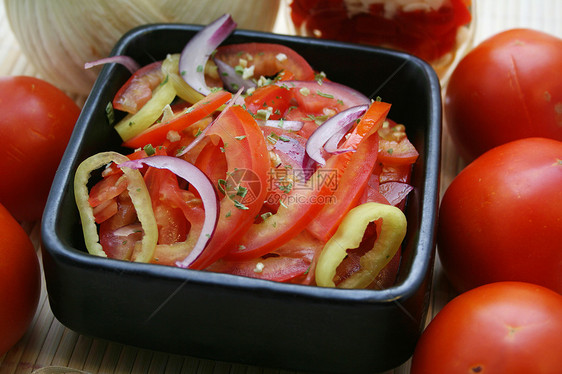 新鲜沙拉辣椒小吃食物洋葱蔬菜维生素午餐图片