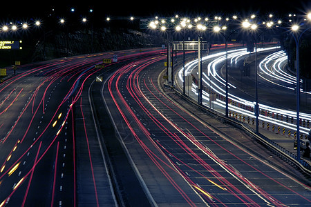 夜夜公路旅行汽车车辆速度小时运动中心商业场景交通图片