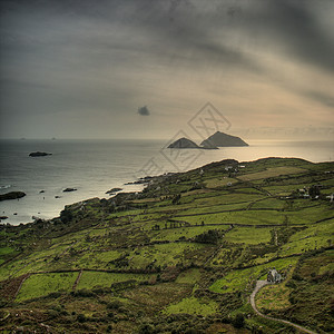 爱尔兰海岸沿海乡村旅游海洋港口草地戒指海岸线风景图片