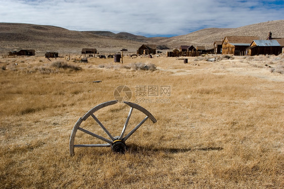 博 迪荒野金属建筑恶化垃圾刷子沙漠残骸教会风化图片