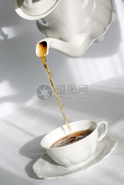 泡新鲜茶茶碗时间红色黄色白色环境飞碟黑色茶壶图片