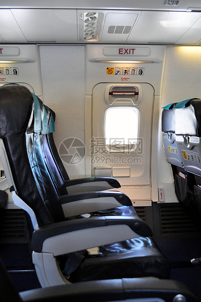 紧急出口门喷射乘客窗户程序座位飞机指令客机图片