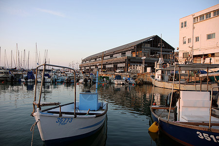 旧贾法港港口石头运河漂浮钓鱼村庄游艇海洋码头城市图片