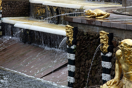 彼得霍夫主喷泉碎裂图片