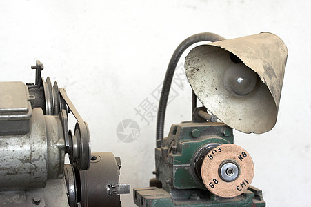 古旧渔具车床作坊金属工业化控制流动引擎力量机器工业图片