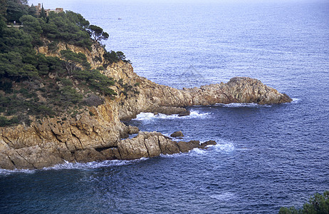 布拉瓦克利夫斯目的地日落热带悬崖海岸旅行背景图片