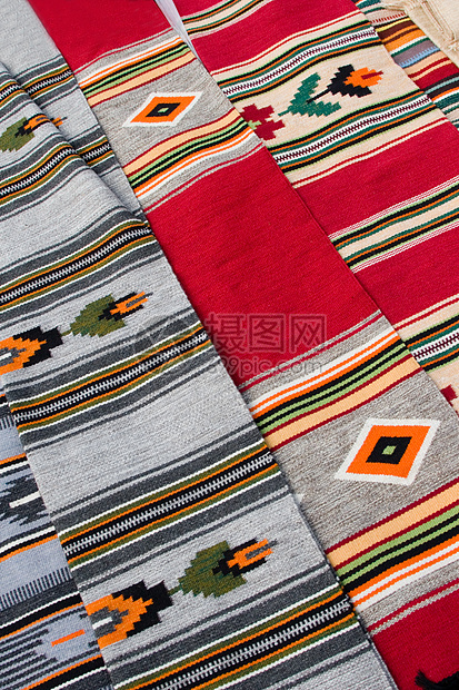 膝上地毯手工商业棉布地毯红色装饰艺术市场工艺地面图片