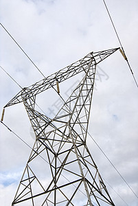 带云的电金柱工程网络场地危险日落技术网格环境变电站力量图片